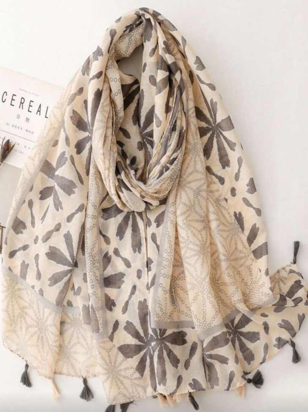 Beige Floral Pattern Lightweight Scarf